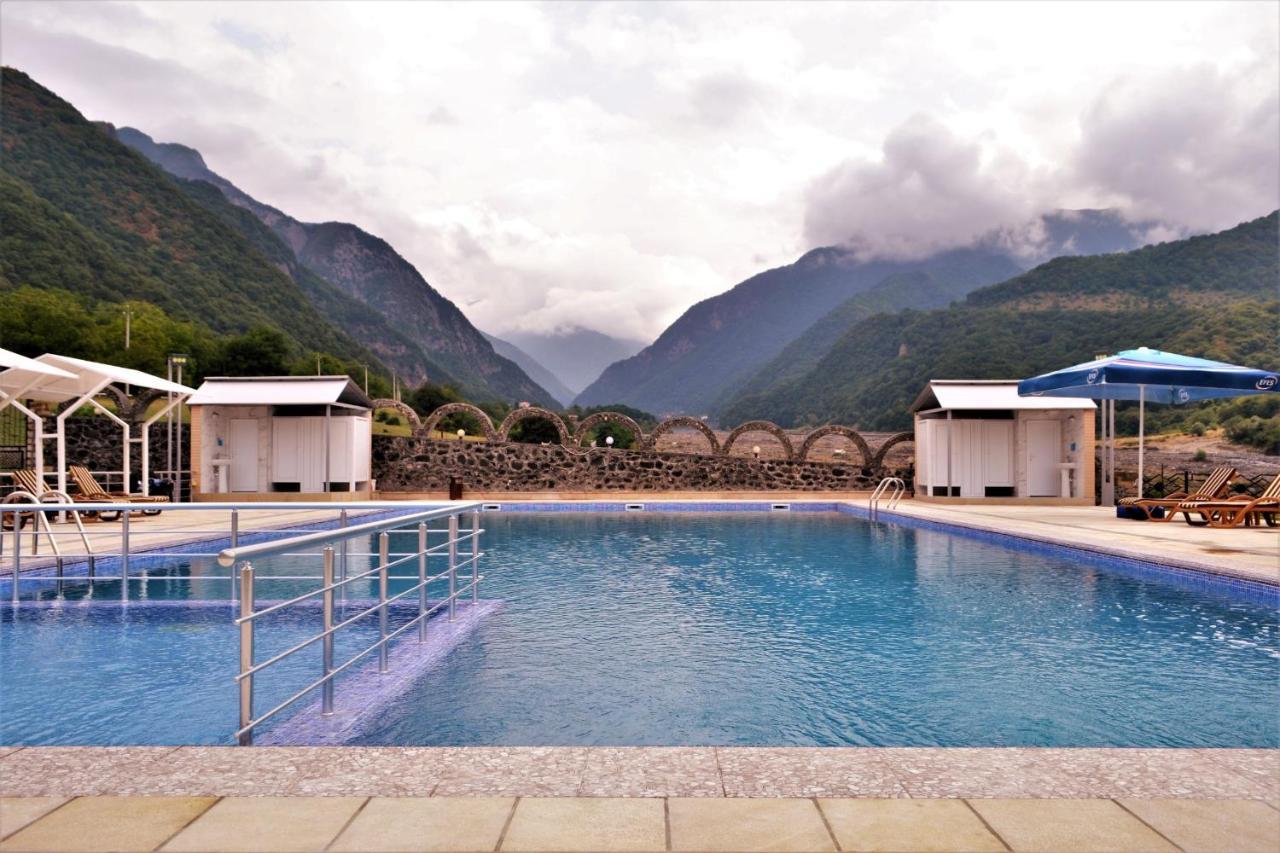 Bergs Otel And Restaurant Kah Dış mekan fotoğraf
